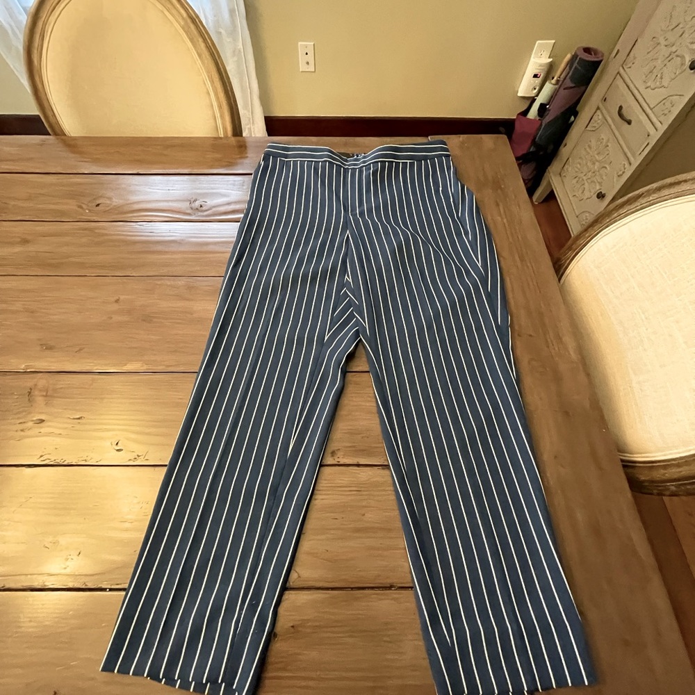 Stripe pull on tapered fit soft ankle pant